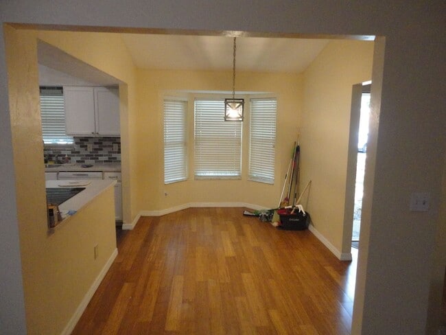 Building Photo - Charming 3-bedroom, 2-bath home in the Timber Lane