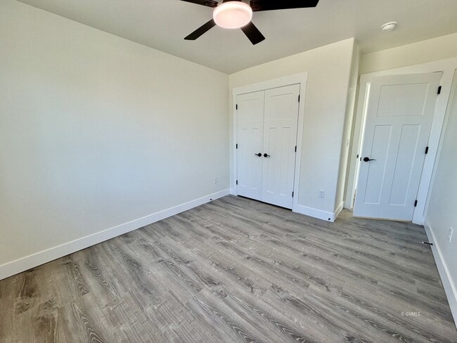 Building Photo - 1204 S Central Ave