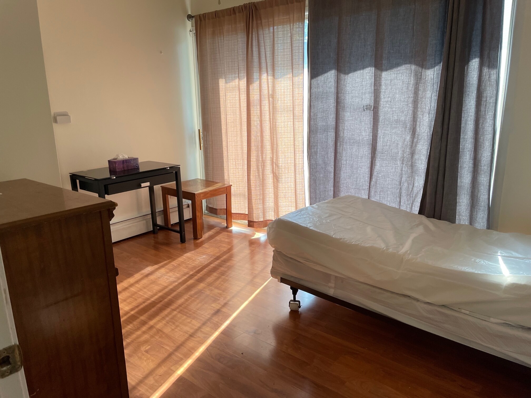 Building Photo - 1130 S Forest Ave