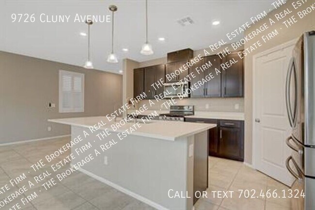Building Photo - 9726 Cluny Ave