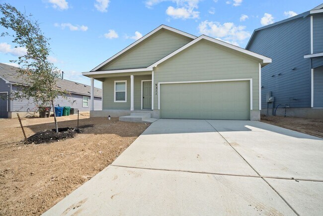 Building Photo - 9311 Selene Pl