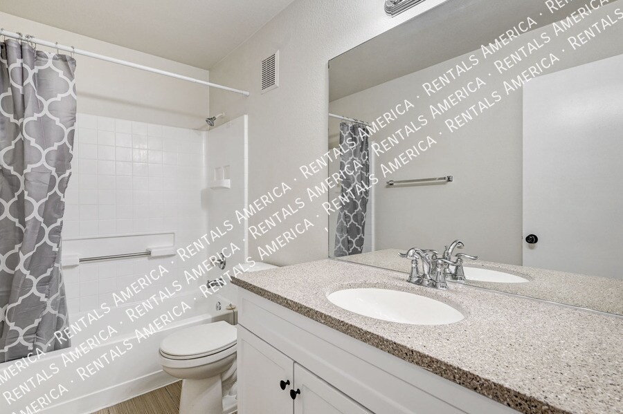 Building Photo - 8144 Autumn Star Ave