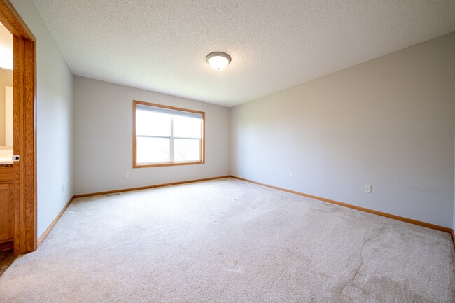 Building Photo - 15241 Spring Brook Terrace