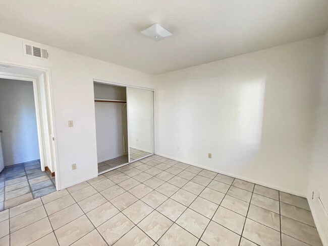 Building Photo - Two Story Glen Ellen Home
