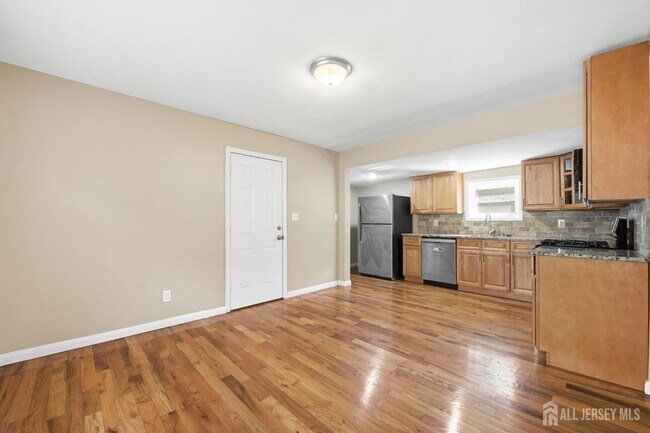 Building Photo - 164 S Ridgewood Rd