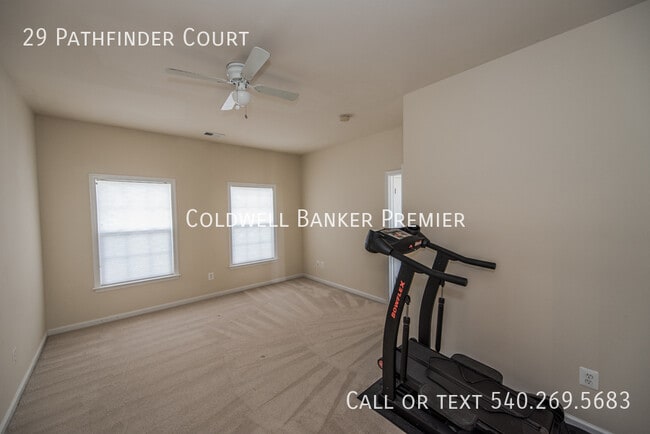 Building Photo - 29 Pathfinder Ct