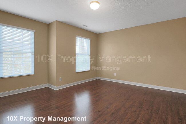 Building Photo - 1442 Bloomington Blvd