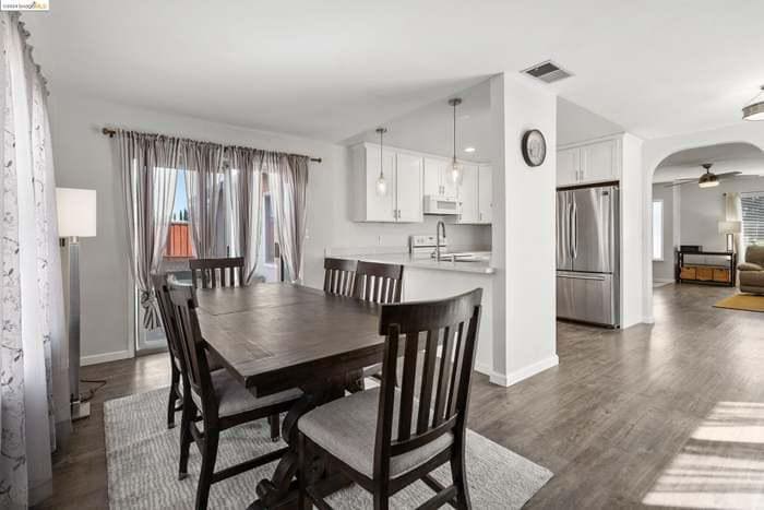 Building Photo - 38 Asbury Ct