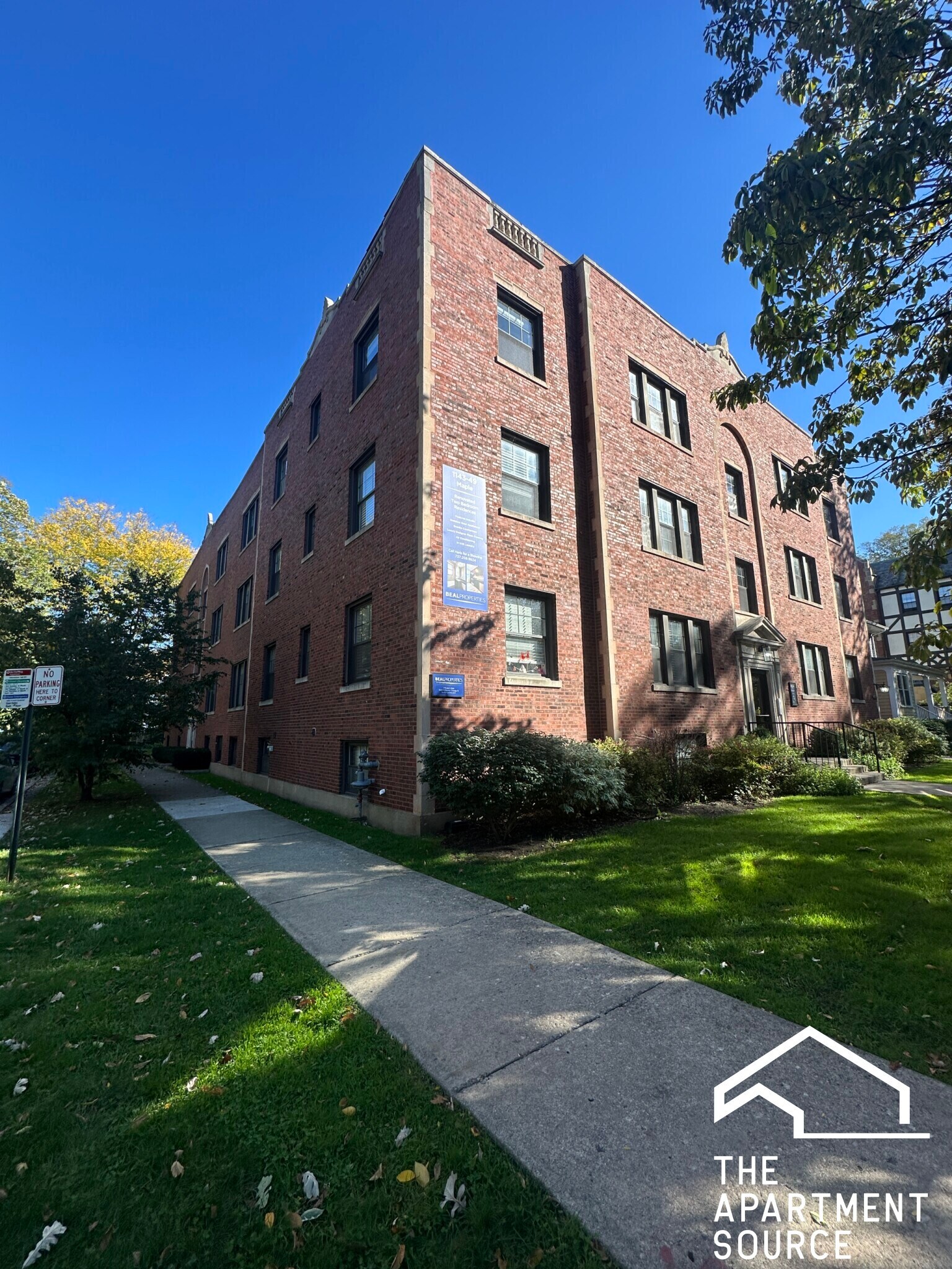 Building Photo - 918 Crain St