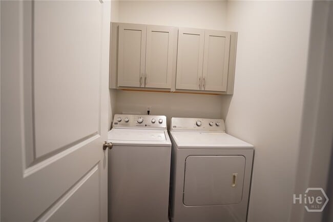 Building Photo - 353 Wellstone Wy