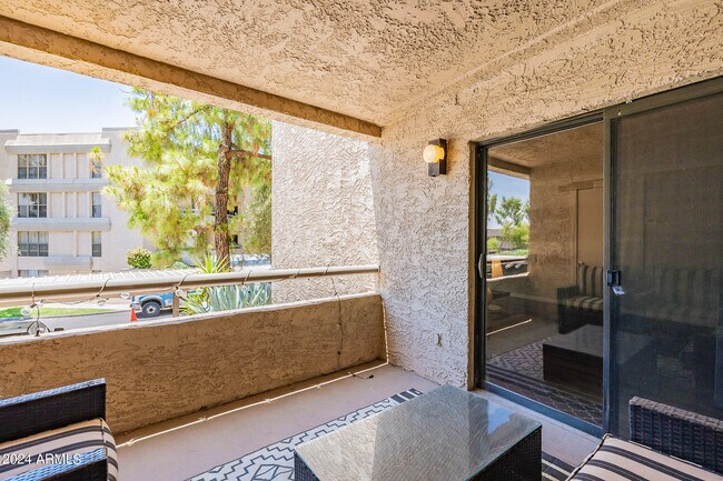 Building Photo - 5110 N 31st Way