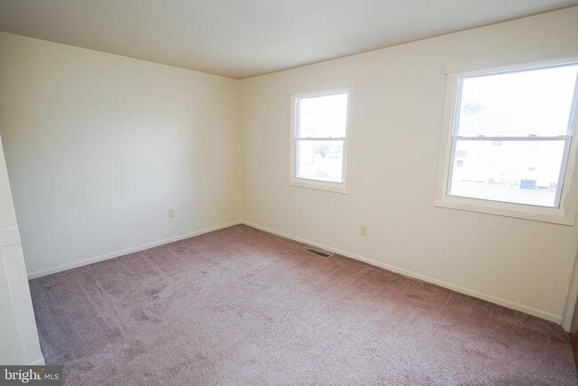 Building Photo - 738 Hemlock St