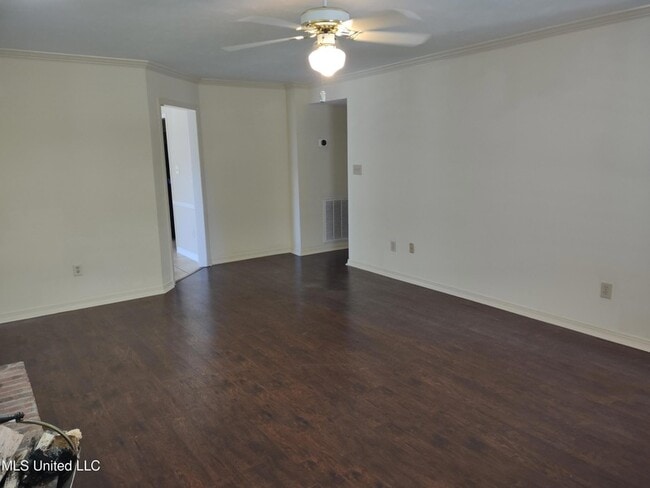 Building Photo - 336 Pebble Creek Dr