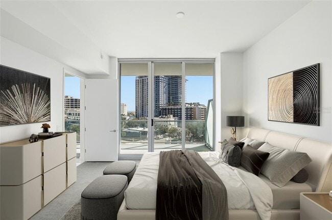 Building Photo - 400 Central Ave