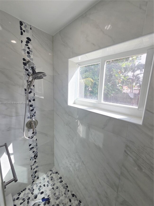 Building Photo - 4490 SW 19th St