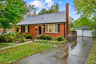 Building Photo - 549 Claymont Dr