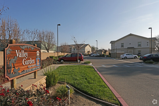 Primary Photo - Valley Garden