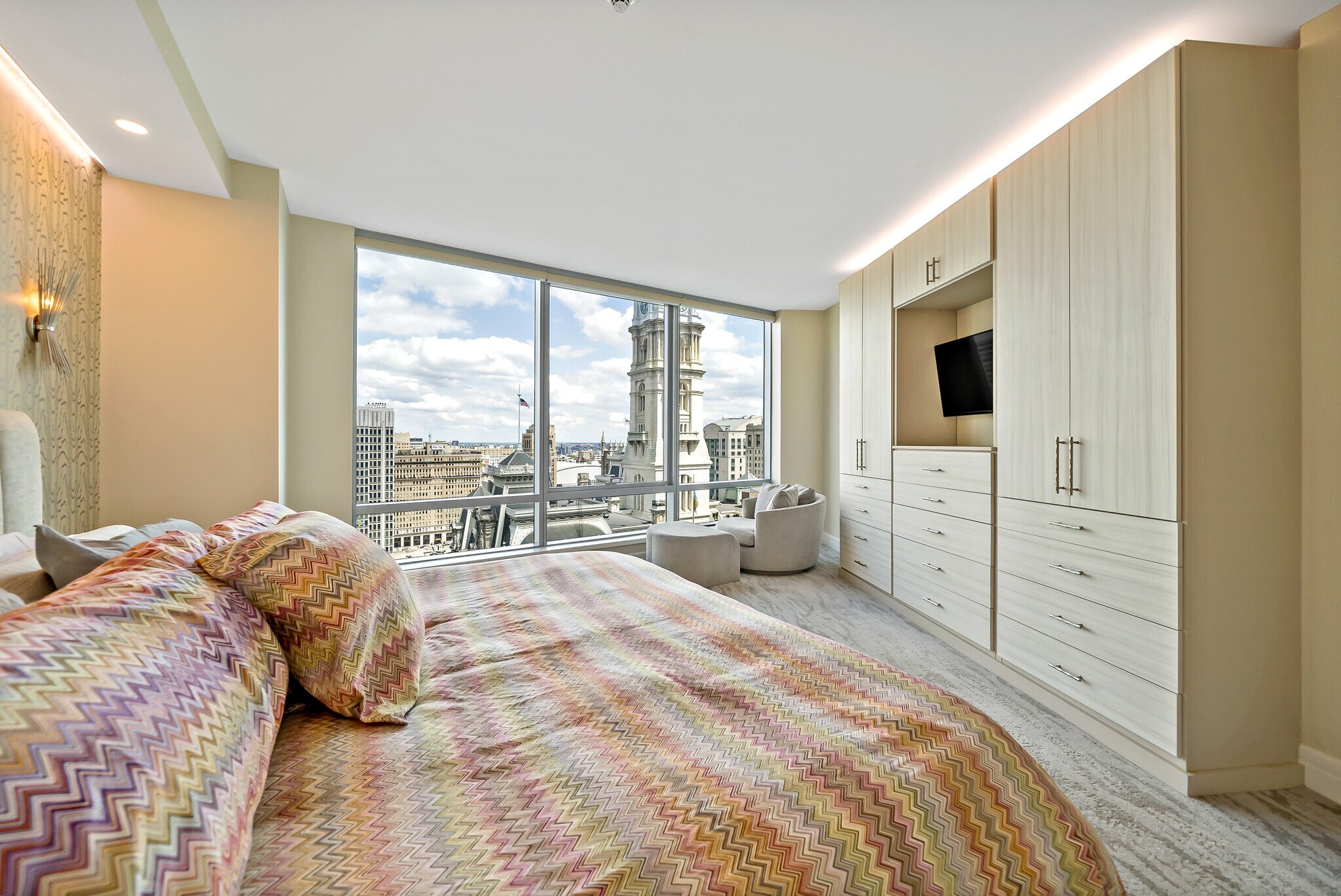 Master Bedroom - 1414 S Penn Sq