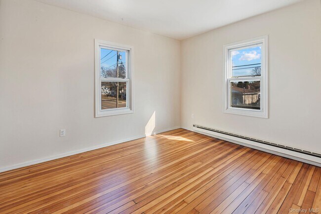 Building Photo - 500 5th Ave