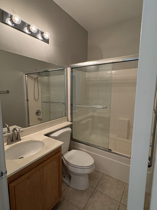 Building Photo - 11016 Piedmont Valley Ave