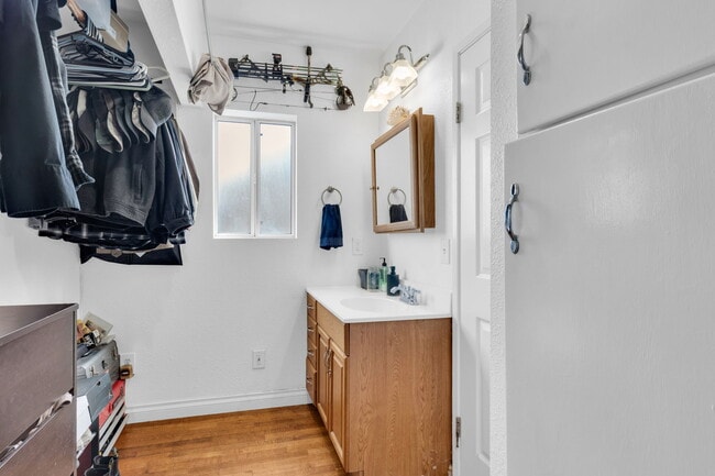 Building Photo - 4771 Choctaw Dr