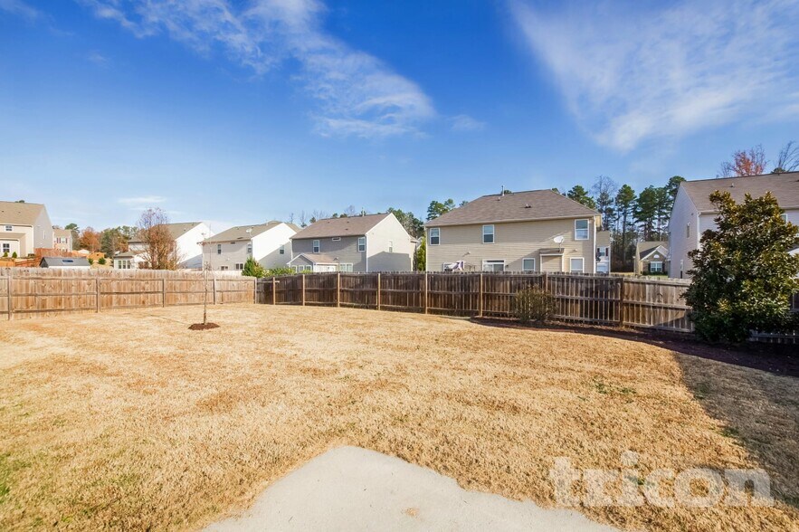Building Photo - 15230 Oldcorn Ln