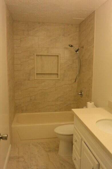 Building Photo - 2218 Booth Rd