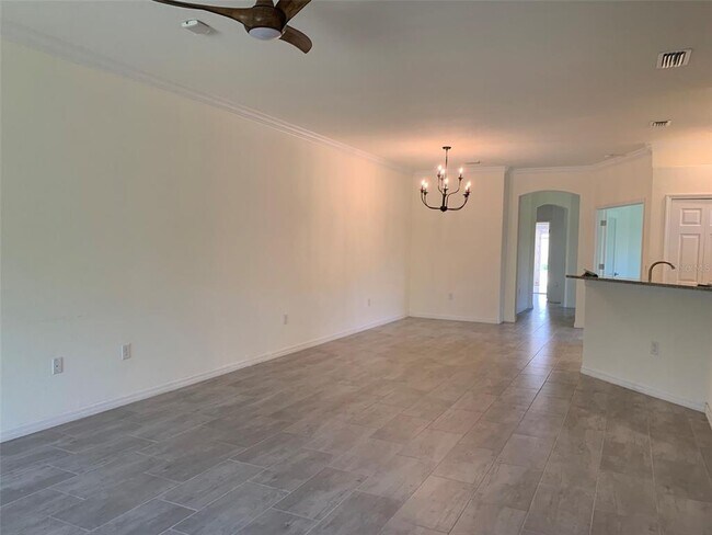 Building Photo - 12259 Amica Loop