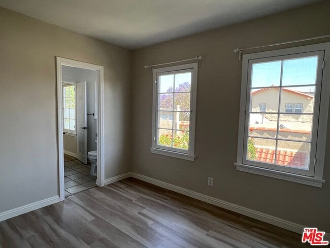 Building Photo - 1282 S Highland Ave