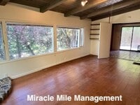 Building Photo - mea1030