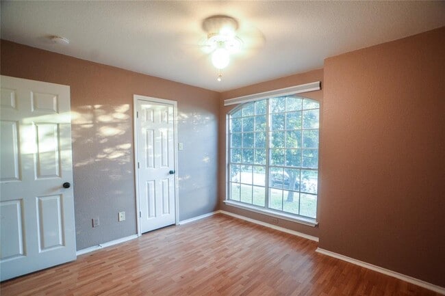 Building Photo - 1820 Chinati Mountain Trail