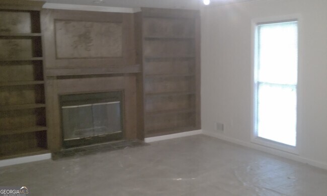 Building Photo - 145 Princeton Trce