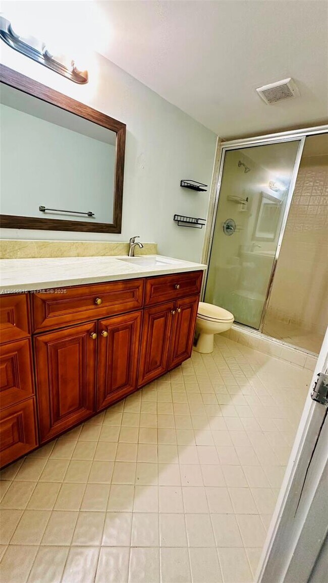 Building Photo - 2091 Coral Ridge Dr