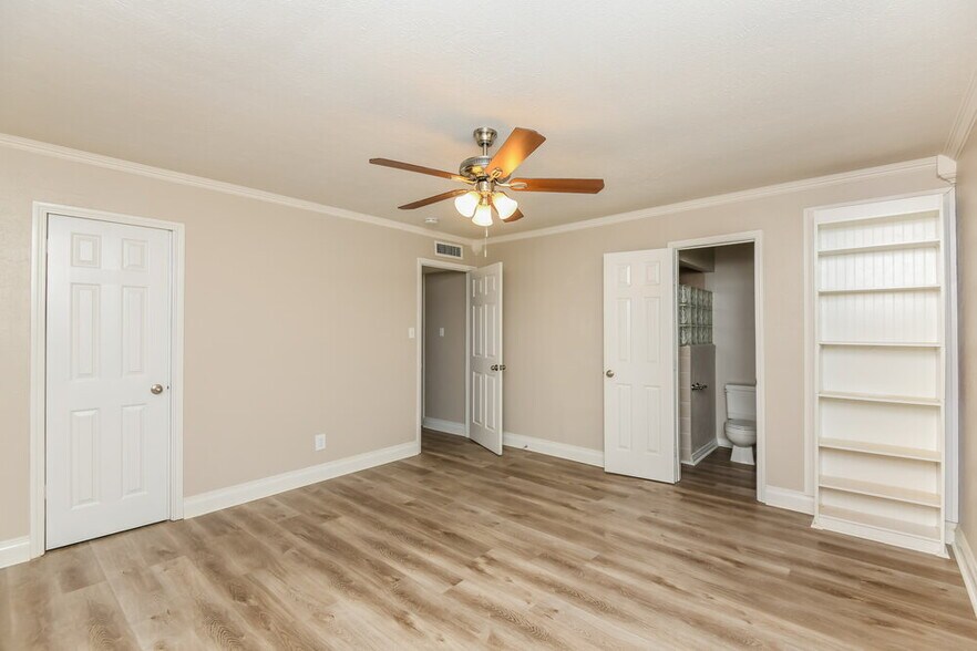 Building Photo - 7724 Whirlwind Dr
