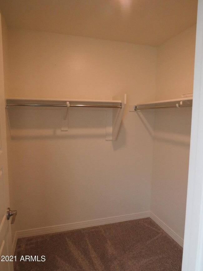 Building Photo - 40537 W Helen Ct