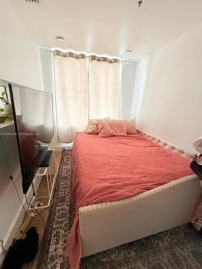 Building Photo - 1502 Jefferson Ave