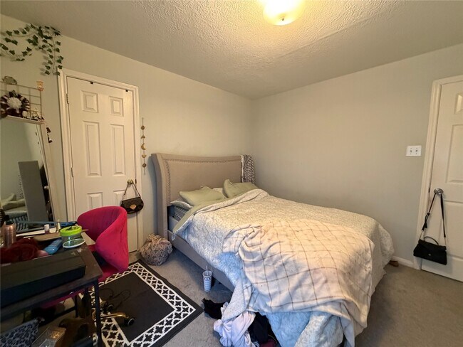 Building Photo - 25222 Ibris Ranch Dr