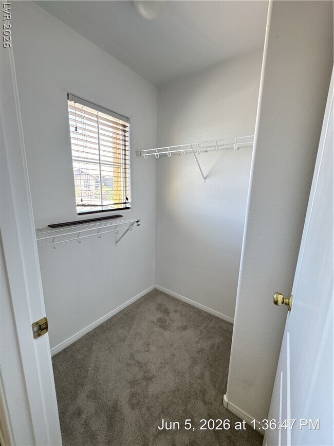 Building Photo - 2616 Courlan Dr