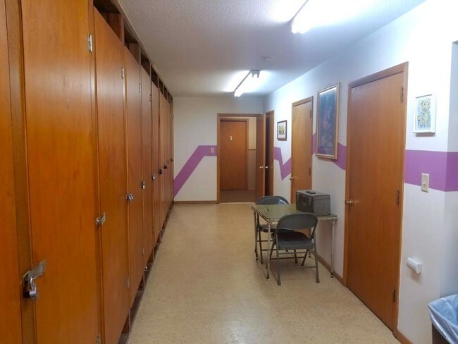Building Photo - 13080 N 3rd Ave