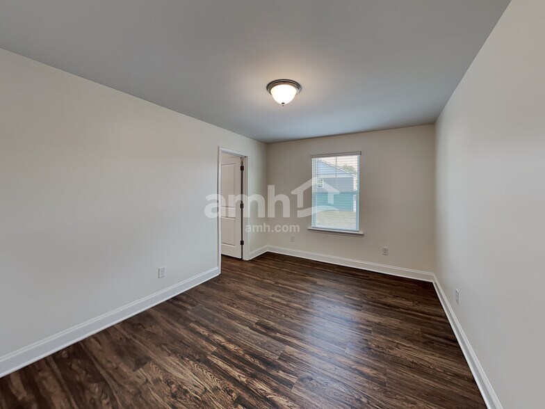 Building Photo - 3264 Brierhill Rd