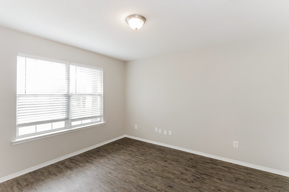 Building Photo - 2133 Pecan Creek Dr