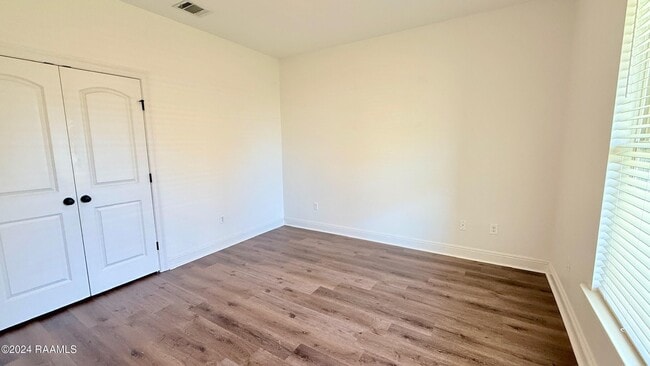 Building Photo - 108 Valcour Pl