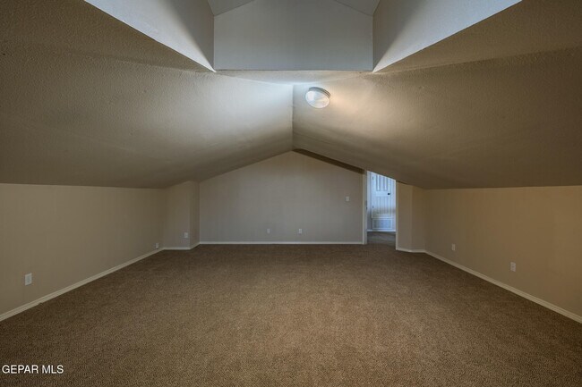 Building Photo - 14212 Otter Point Ct