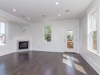 Building Photo - 394 K St