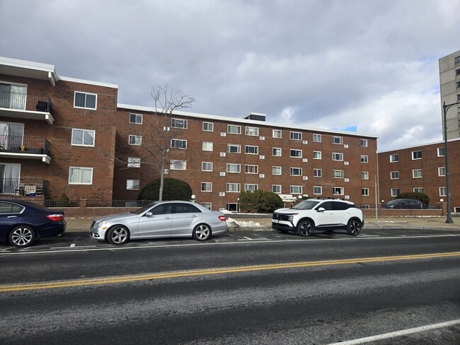 Building Photo - 500 Revere Beach Blvd