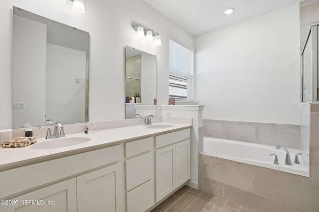 Building Photo - 1479 Lachlan Cir