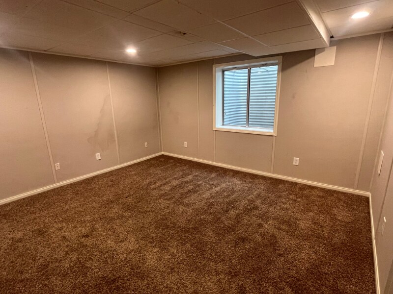Building Photo - 1846 Twin Lakes Cir
