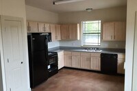 Building Photo - The commons at Somerville