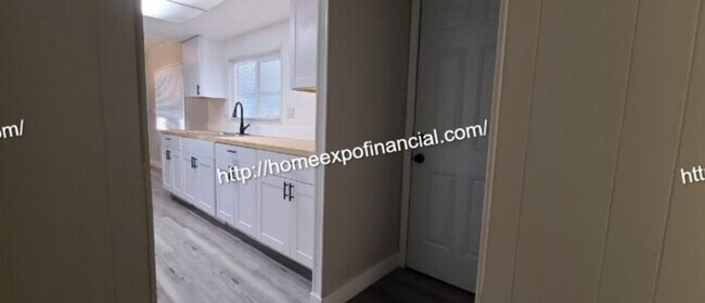 Building Photo - Nice Home For Rent