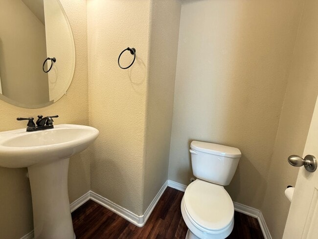 Building Photo - 9172 Domina Royal St